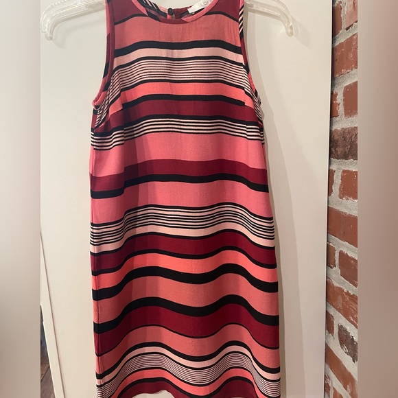 Loft dress - Picture 2 of 3